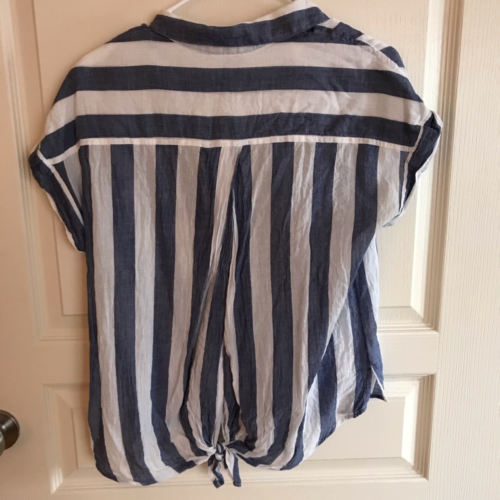 Cute Collared Tee - image 2